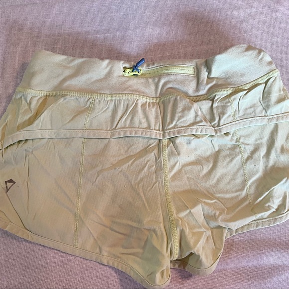 Ivivva Lululemon Girls shorts size 12 - Picture 2 of 3